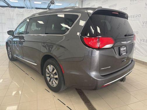 2019 Chrysler Pacifica Touring-L Plus