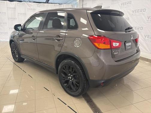 2017 Mitsubishi Outlander Sport 2.0 LE
