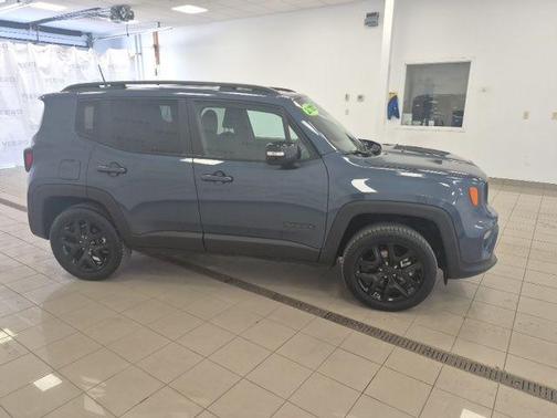 2022 Jeep Renegade Altitude