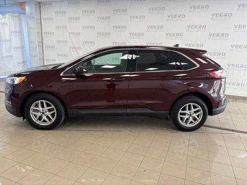 Burgundy Velvet Metallic Tinted Clearcoat 2024 Ford Edge SEL