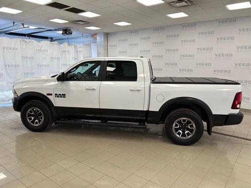 Bright White Clearcoat 2017 RAM 1500 Rebel