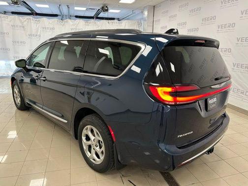 2023 Chrysler Pacifica Limited