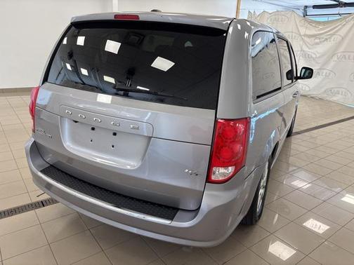 2013 Dodge Grand Caravan R/T