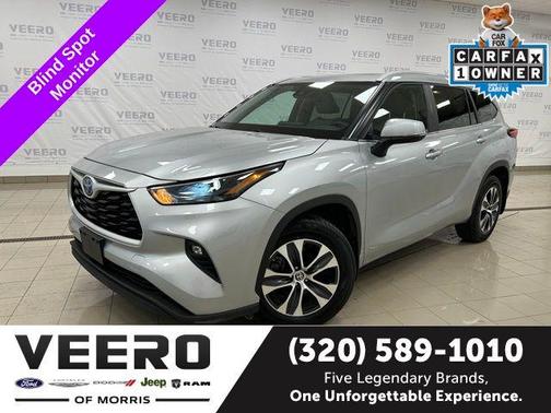 2023 Toyota Highlander Hybrid XLE