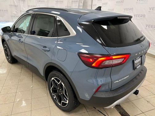 2026 Ford Escape Platinum