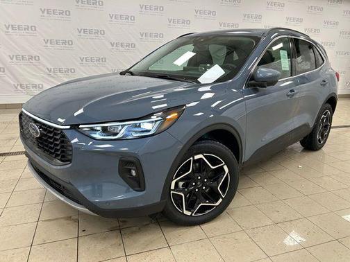 2026 Ford Escape Platinum