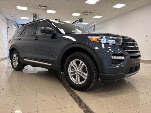 Blue Metallic 2023 Ford Explorer XLT