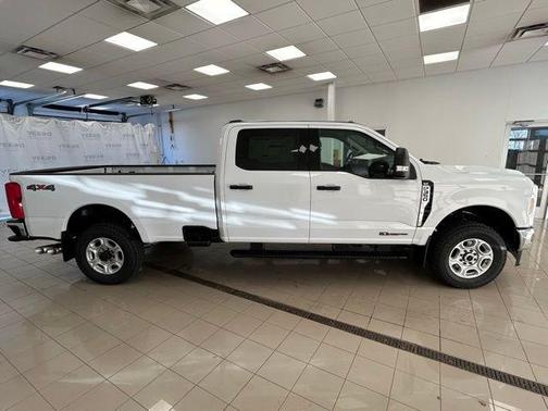 2026 Ford F-350 XLT