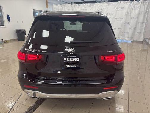 2020 Mercedes-Benz GLB 250 4MATIC