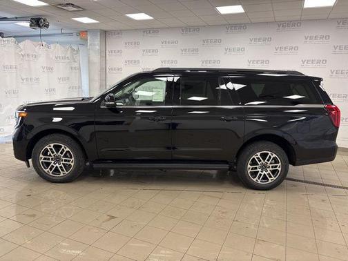 2026 Ford Expedition Max Active 4x4