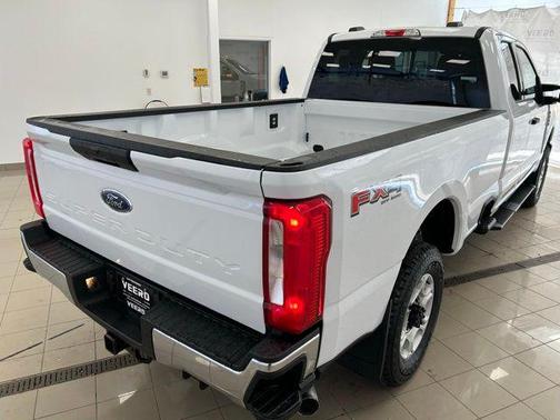 2026 Ford F-350 XLT