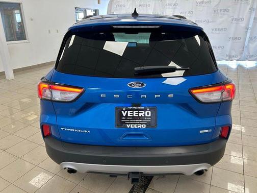 2020 Ford Escape Titanium