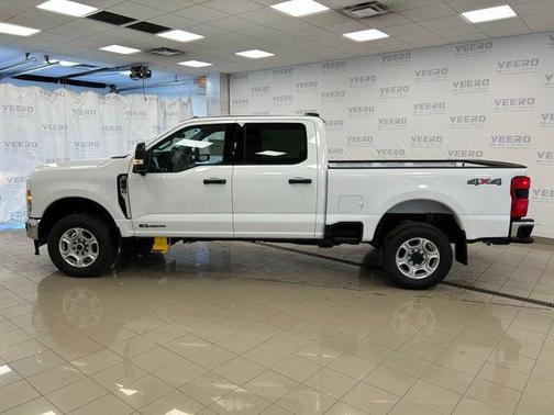2026 Ford F-350 XLT