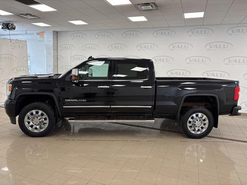 2017 GMC Sierra 2500 Denali