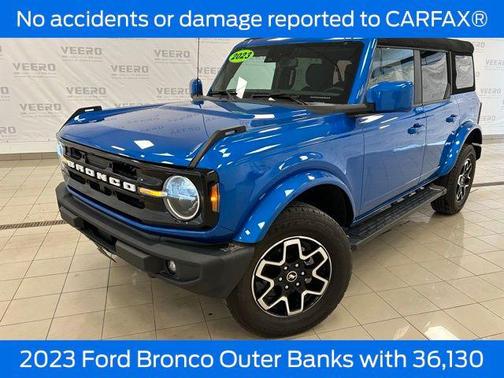 Velocity Blue Metallic 2023 Ford Bronco Outer Banks