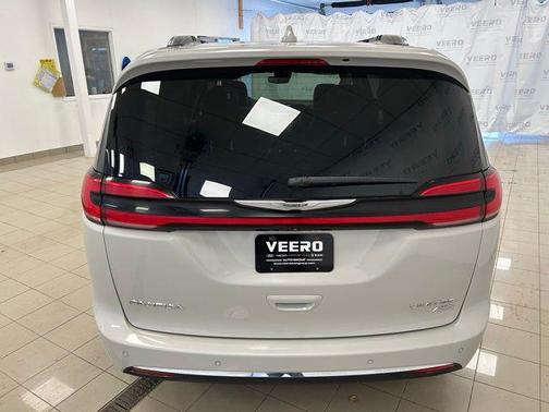2021 Chrysler Pacifica Limited