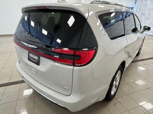 2021 Chrysler Pacifica Limited