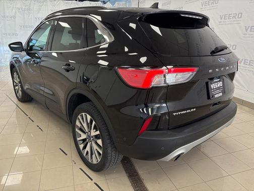 2021 Ford Escape Titanium