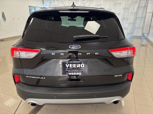 2021 Ford Escape Titanium