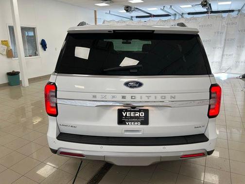 2022 Ford Expedition Max Limited