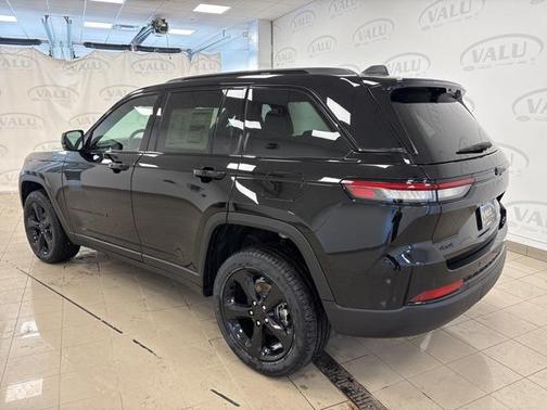 2025 Jeep Grand Cherokee Limited X