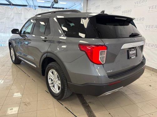 Carbonized Gray Metallic 2023 Ford Explorer XLT