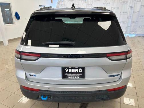 2024 Jeep Grand Cherokee 4xe Trailhawk