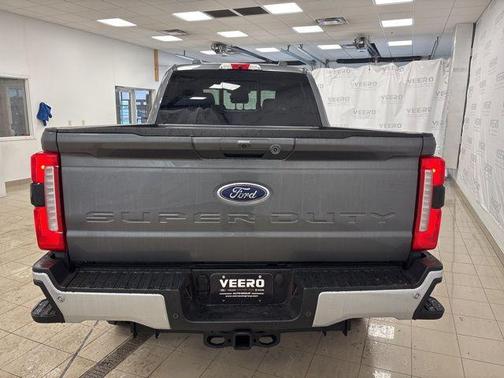 2026 Ford F-350 Lariat