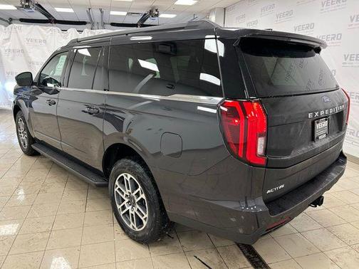 2026 Ford Expedition Max Active 4x4