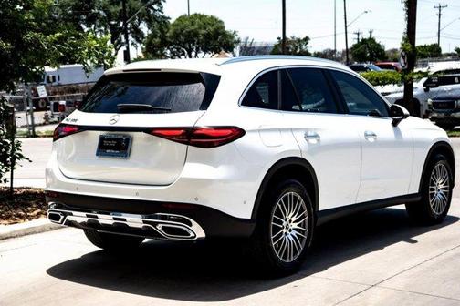 2025 Mercedes-Benz GLC 300 Base