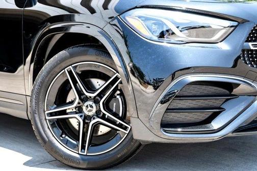 2025 Mercedes-Benz GLA 250 Base