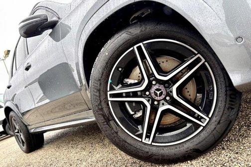 2025 Mercedes-Benz GLE 450e 4MATIC