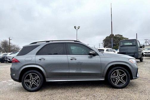 2025 Mercedes-Benz GLE 450e 4MATIC
