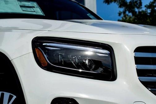 2026 Mercedes-Benz GLB 250 Base