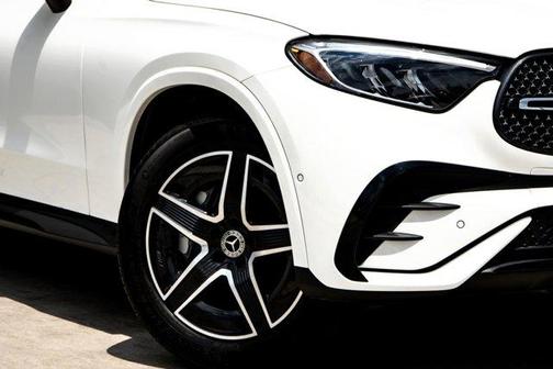 2025 Mercedes-Benz GLC 300 4MATIC Coupe