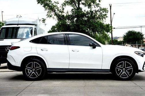 2025 Mercedes-Benz GLC 300 4MATIC Coupe