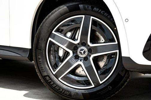 2025 Mercedes-Benz GLC 300 4MATIC Coupe