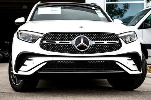 2025 Mercedes-Benz GLC 300 Base 4MATIC