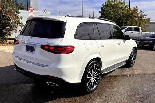 2026 Mercedes-Benz GLS 450 4MATIC