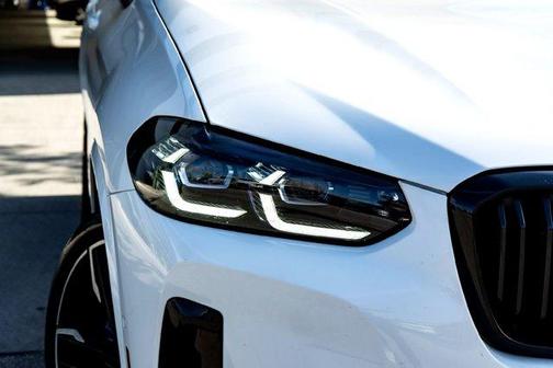 2023 BMW X4 M40i