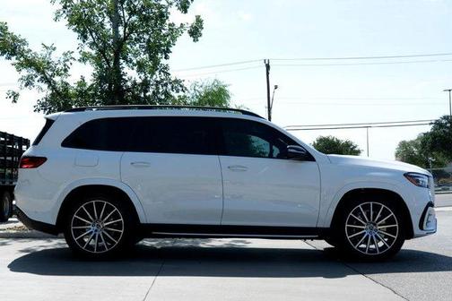 2026 Mercedes-Benz GLS 580 Base 4MATIC