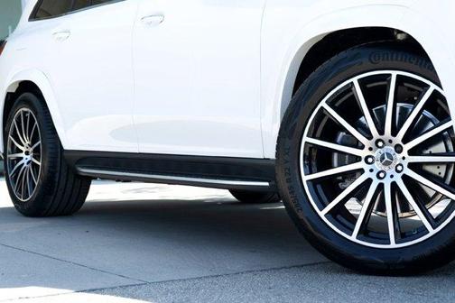 2026 Mercedes-Benz GLS 580 Base 4MATIC