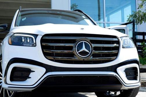 2026 Mercedes-Benz GLS 580 Base 4MATIC