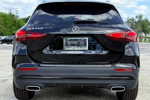 2026 Mercedes-Benz GLA 250 Base