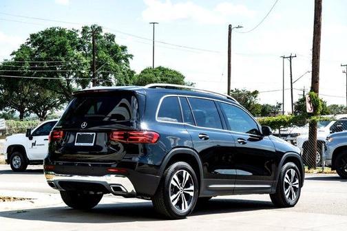 2025 Mercedes-Benz GLB 250 Base