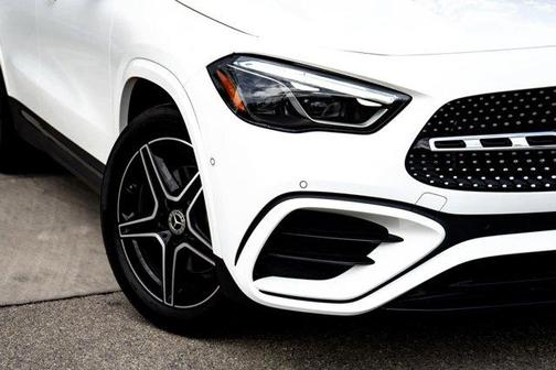2025 Mercedes-Benz GLA 250 Base