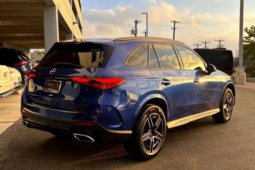 2026 Mercedes-Benz GLC 300 Base