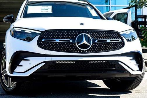 2026 Mercedes-Benz GLC 300 Base