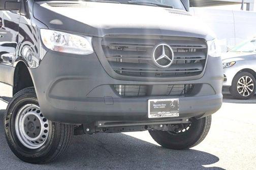 2025 Mercedes-Benz Sprinter 2500 Standard Roof