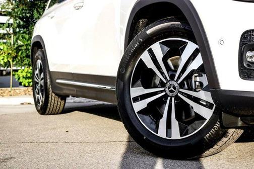 2026 Mercedes-Benz GLB 250 Base